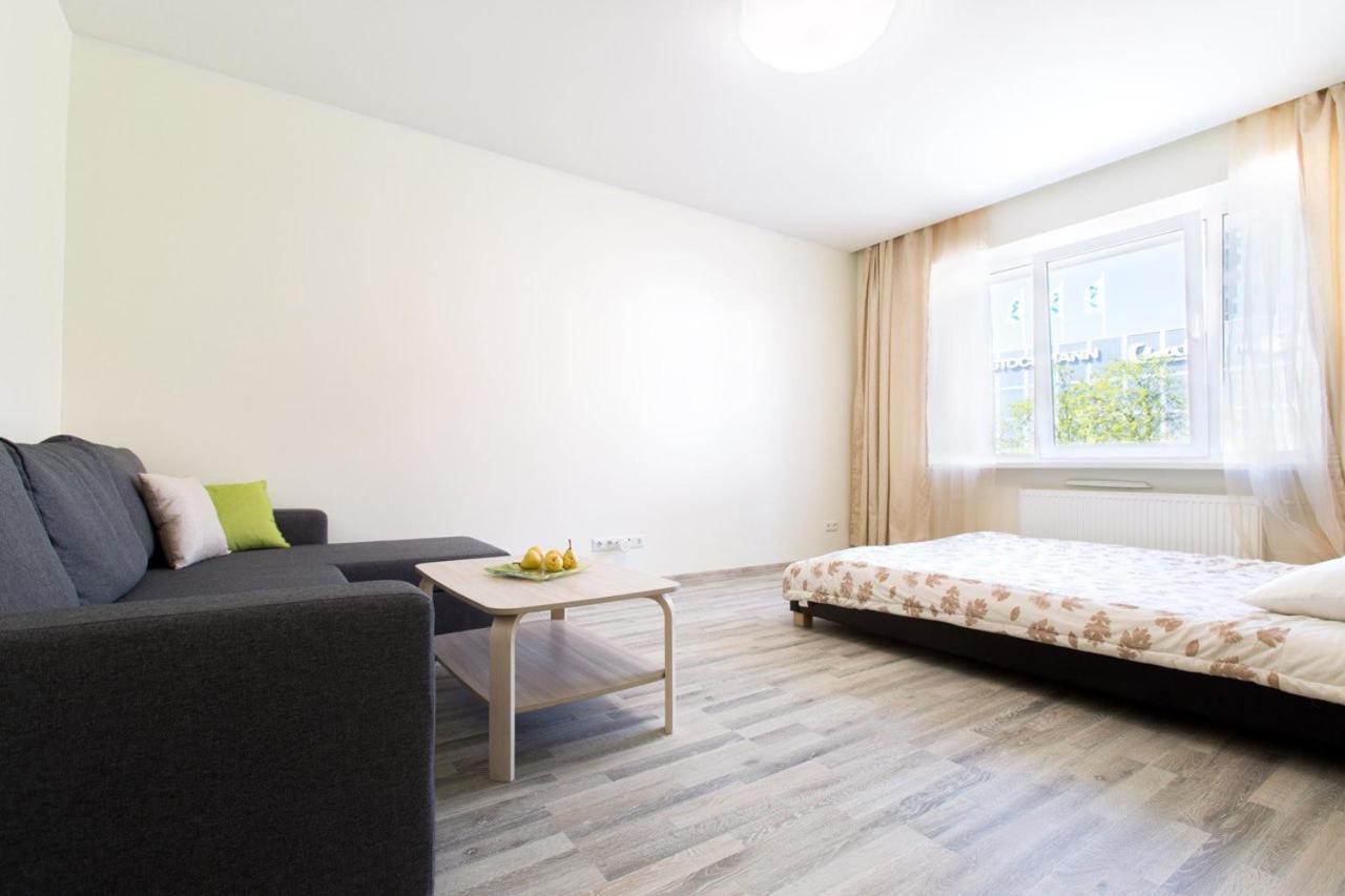 Sunny Apartment Near Bus Station Таллин Экстерьер фото