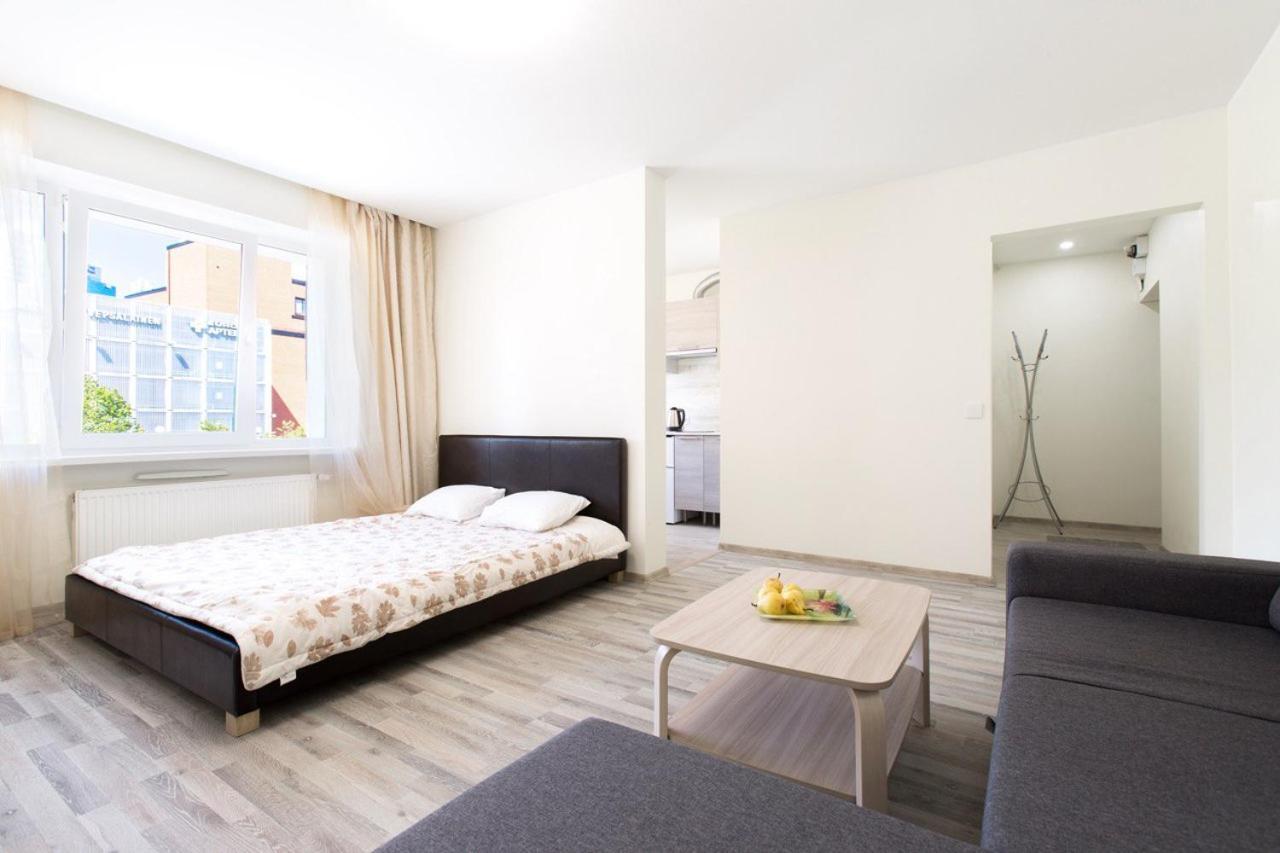 Sunny Apartment Near Bus Station Таллин Экстерьер фото