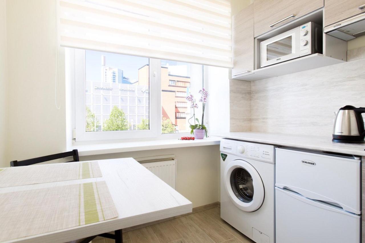 Sunny Apartment Near Bus Station Таллин Экстерьер фото